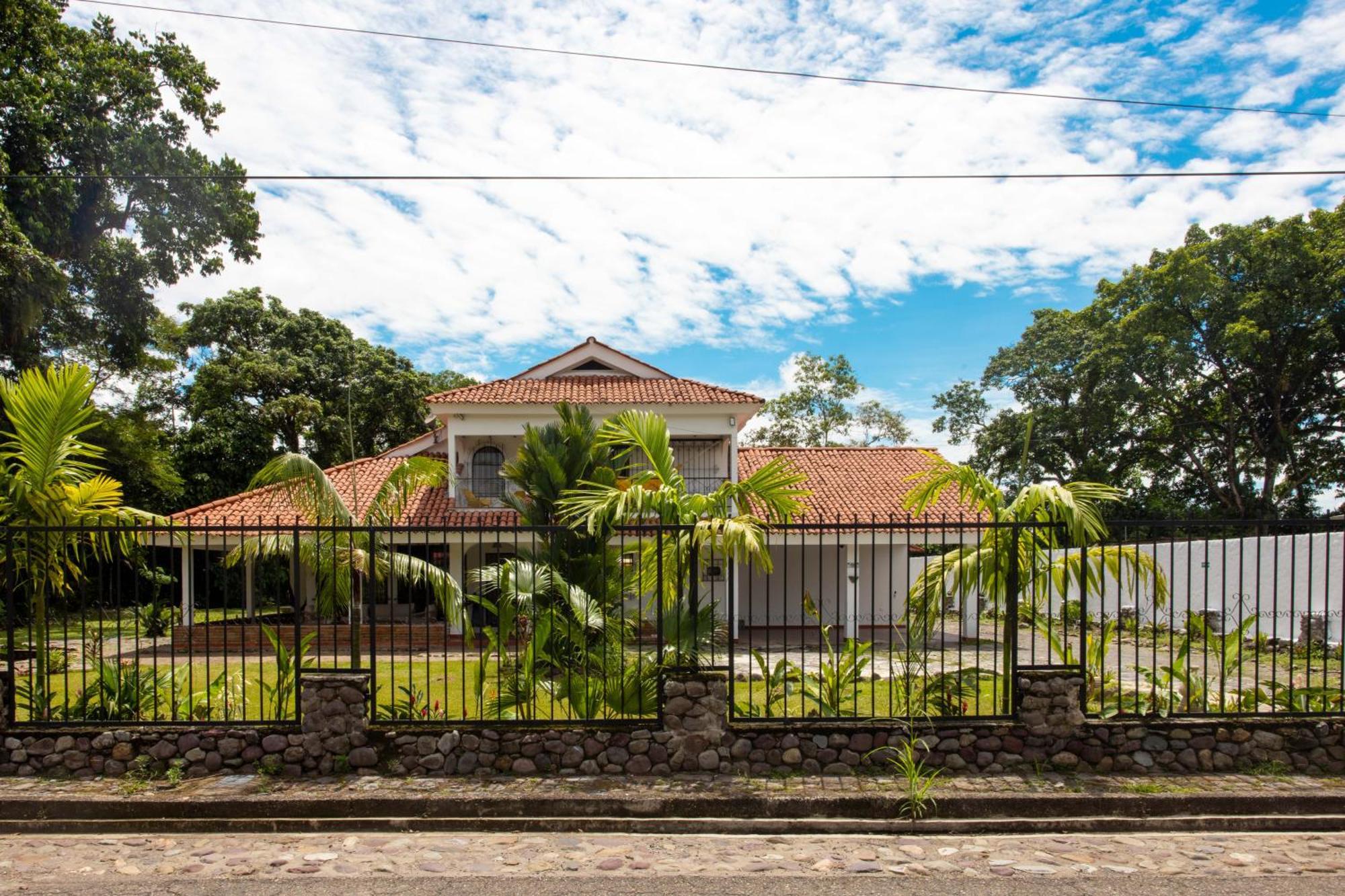 Doral House Villavicencio Bavaria 外观 照片